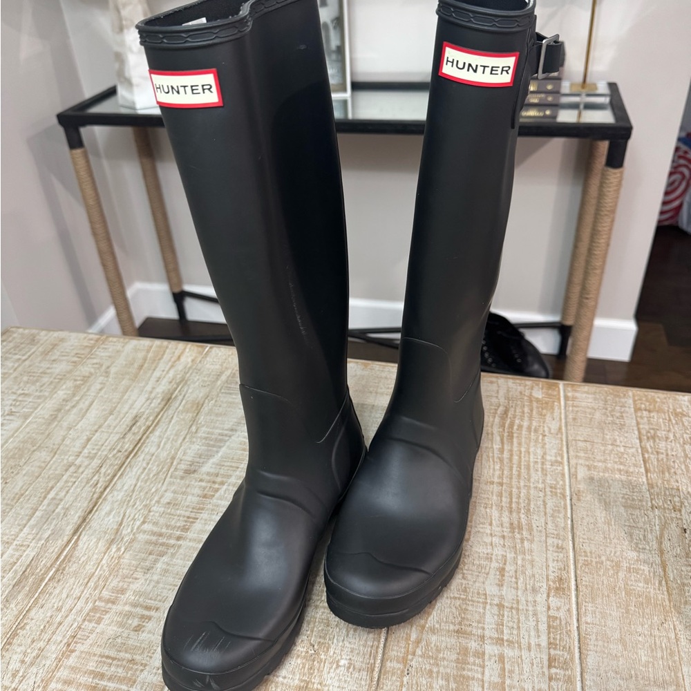 Hunter Classic Black Boots Women’s size 10